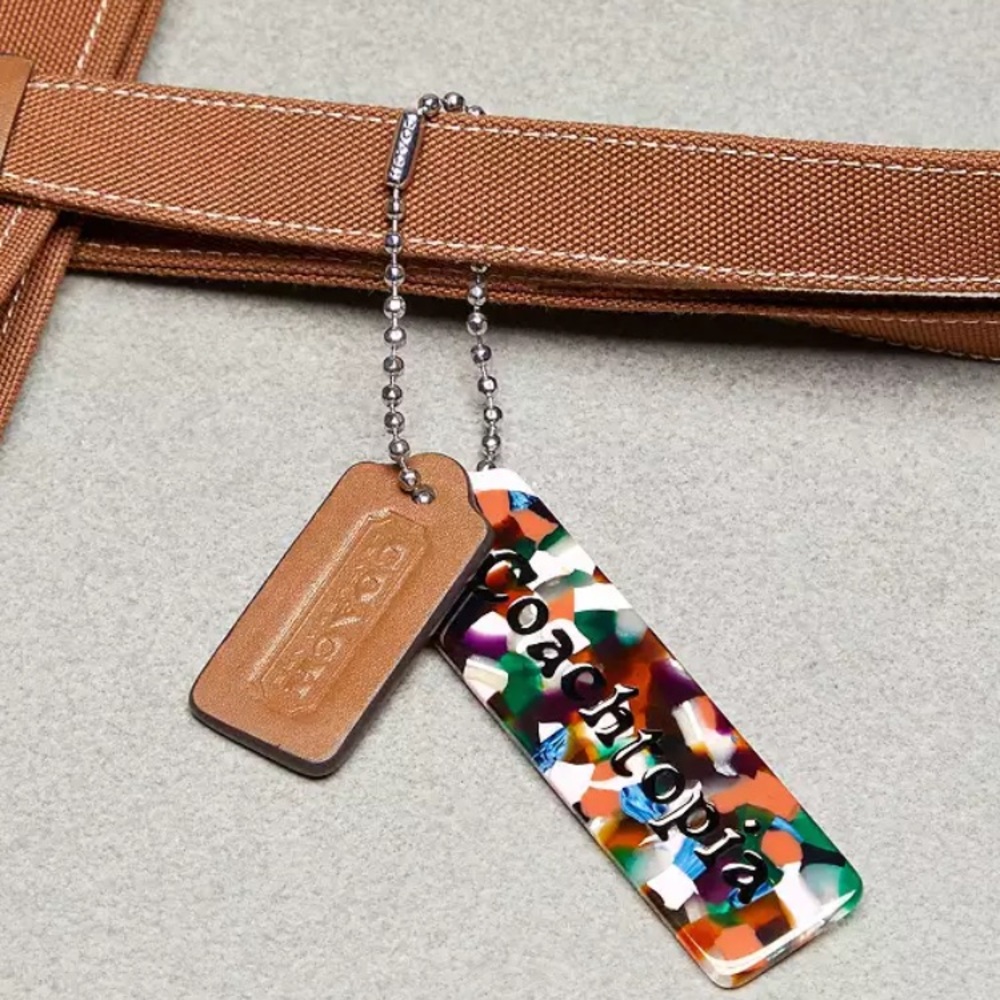 Coach Tote In 100% Recycled Canvas: Coachtopia Creatures - Picture 7 of 10